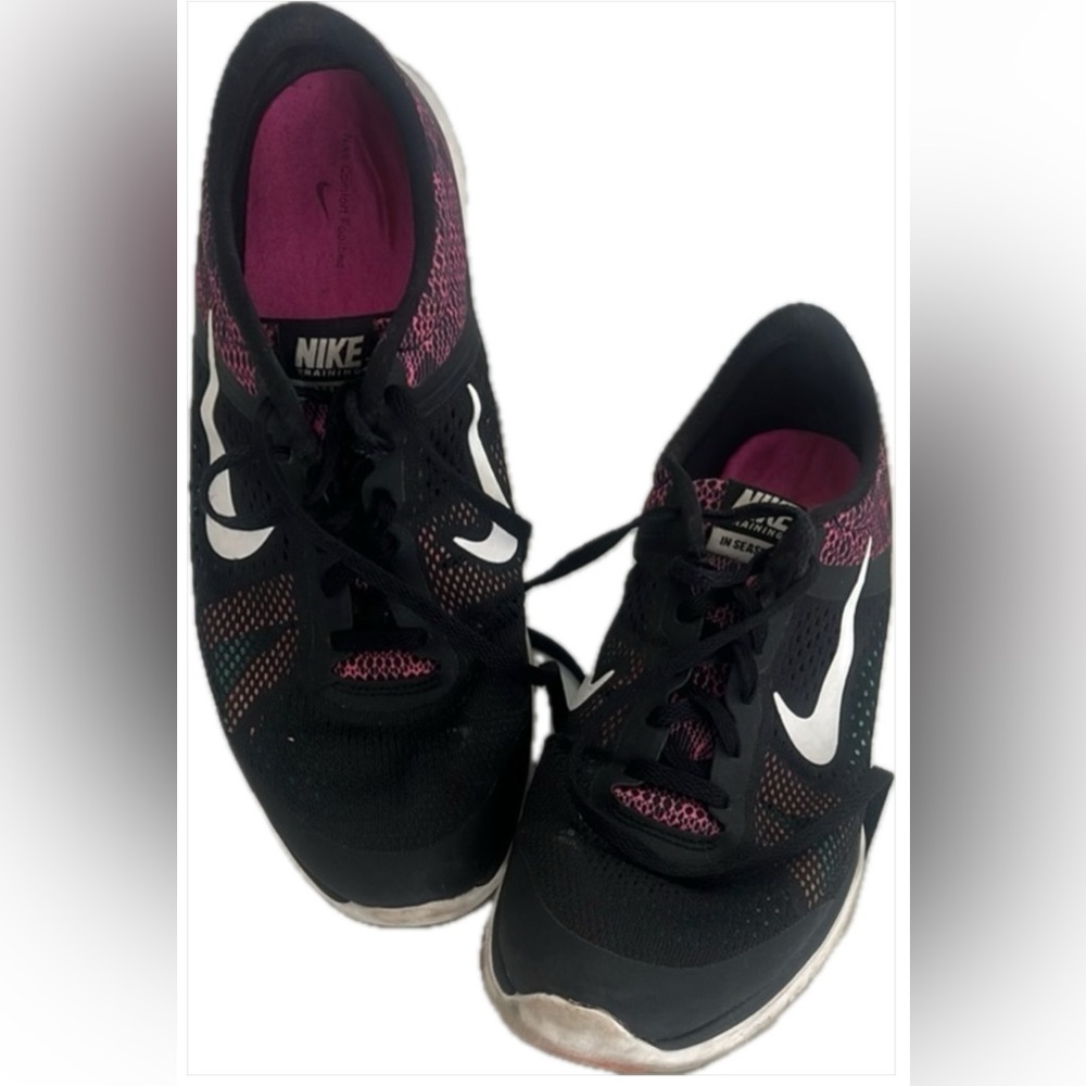Nike Women Black and Pink Training Shoes Size 8.5